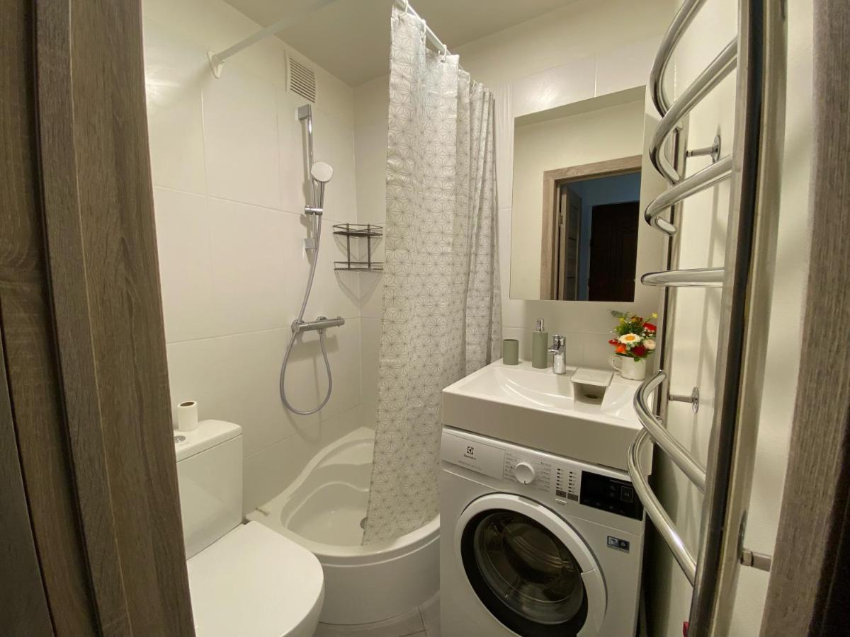 Апартаменты Rigas Ielas Apartamenti 1 Валмиера Экстерьер фото